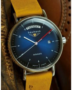 Bauhaus Automatic Day Date with additional RIOS1931 Inzell leather strap!